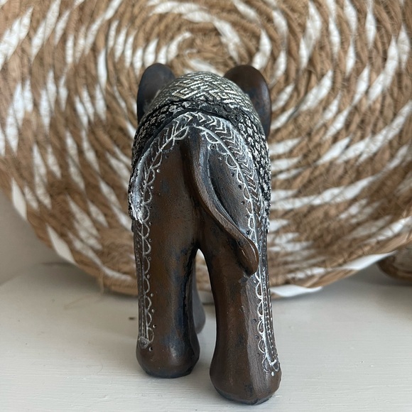 Elephant Decor - Picture 4 of 7